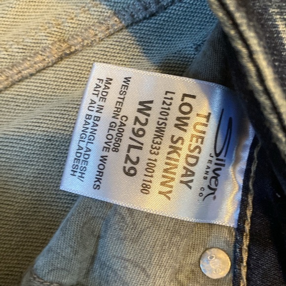 Silver Tuesday Low Skinny Jeans - Picture 4 of 7